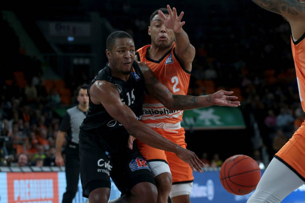 冲击各大赛 冲击各大赛