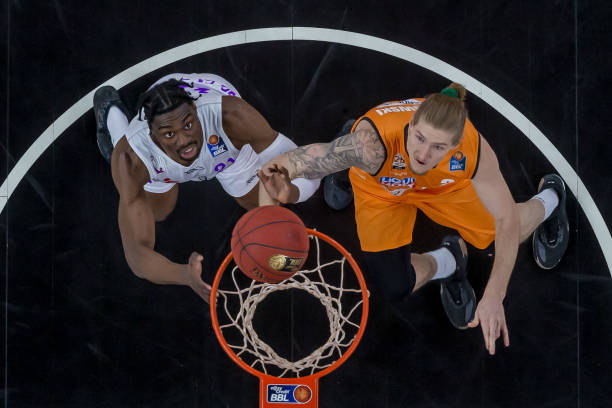 巴塞罗那的 巴塞罗那的