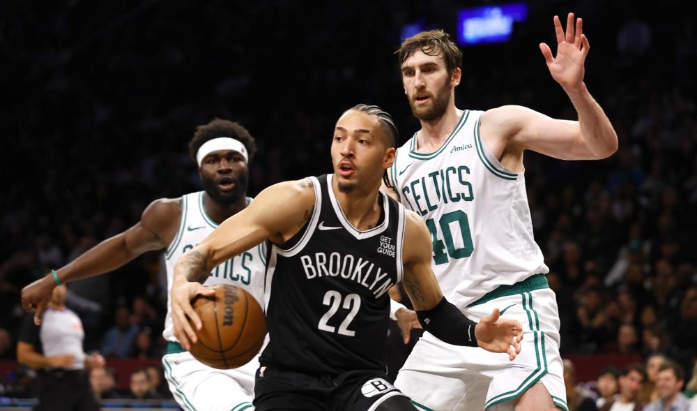 阵意大利的 阵意大利的